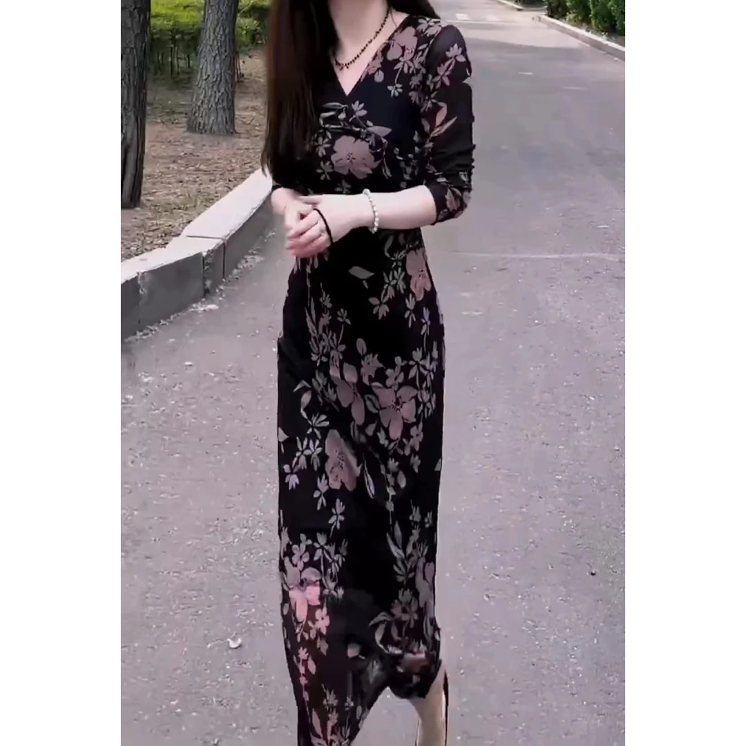 夏季新款修身显瘦聚酯纤维中长款优雅性感连衣裙套头V领长袖高弹