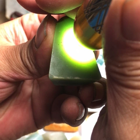 翡翠散珠天然翡翠