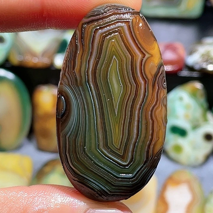 珠宝奇石玛瑙未镶嵌