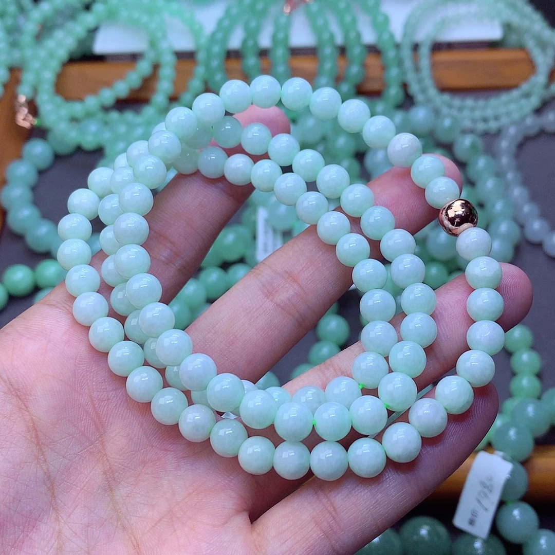 翡翠未镶嵌毛衣链