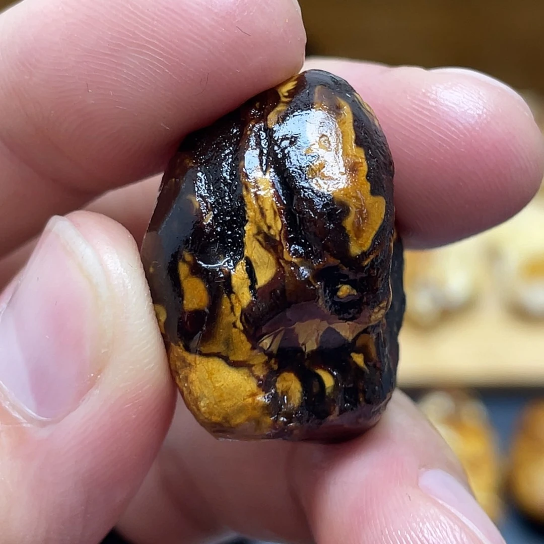 未镶嵌定制琥珀定制