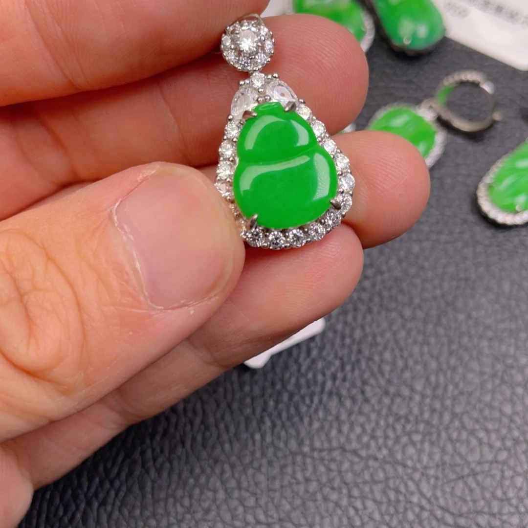 翡翠银S925镶嵌吊坠(不含链)