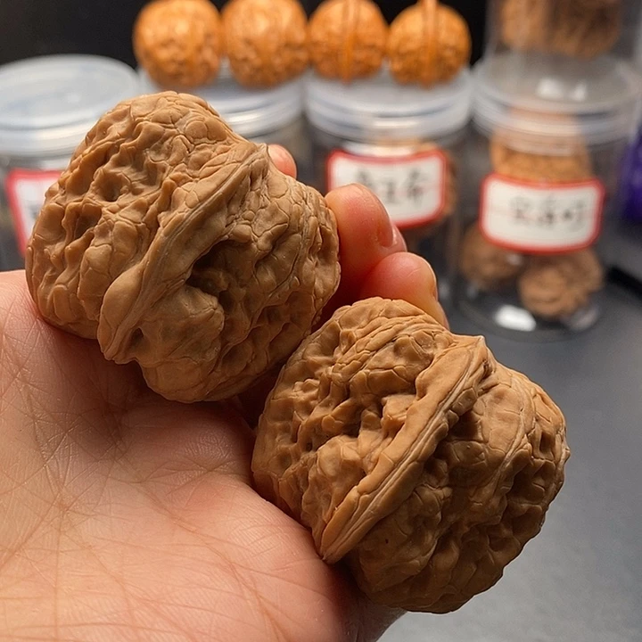 文玩核桃把件门墩