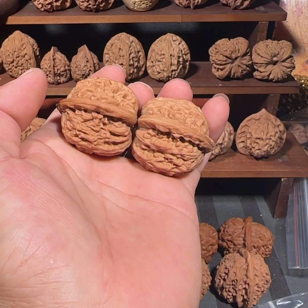 刘***叨文玩核桃吊坠白狮子39