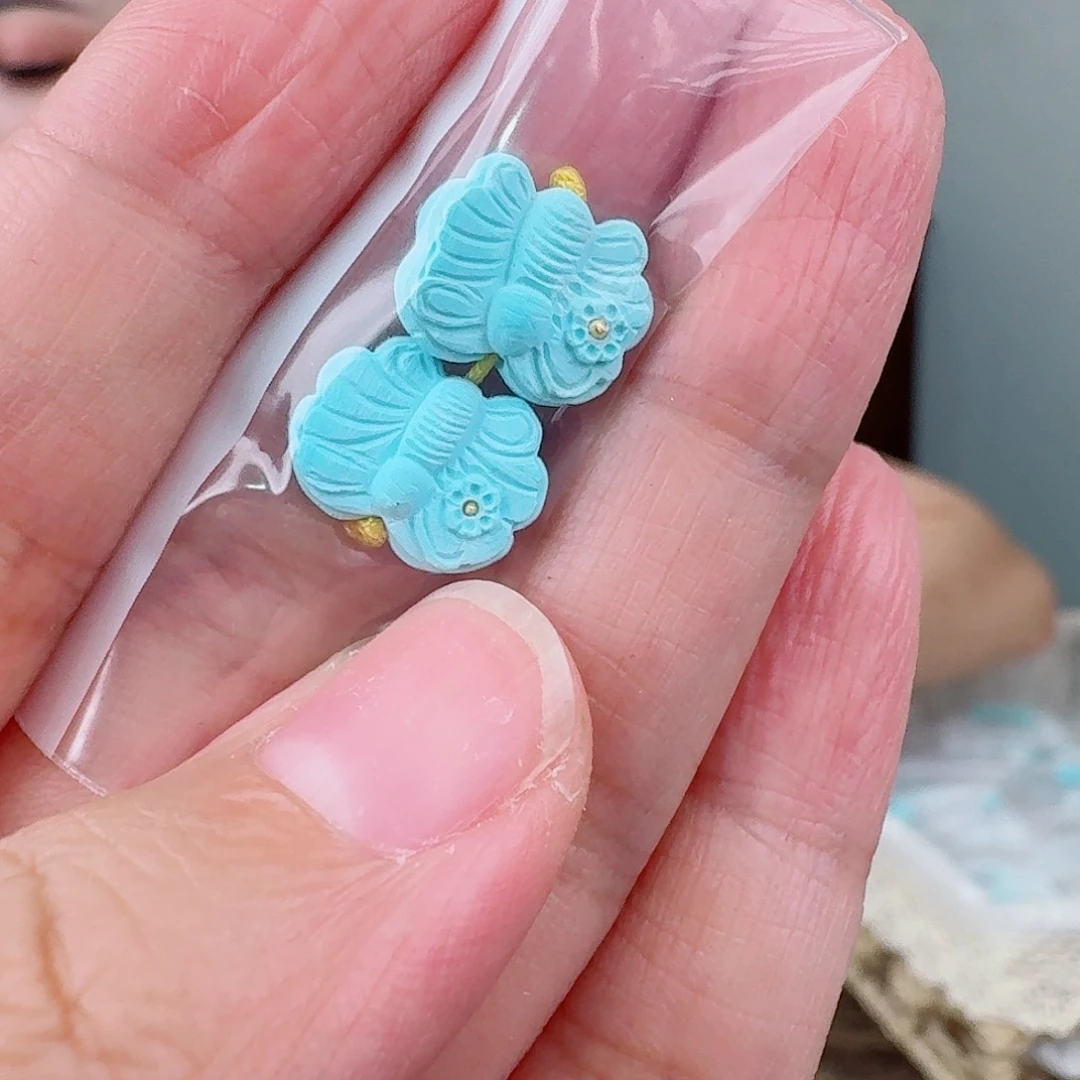 未镶嵌绿松石珠宝奇石