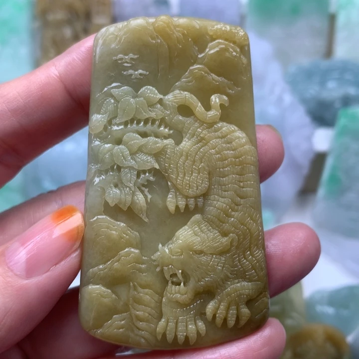 定制翡翠未镶嵌挂件虎牌挂件