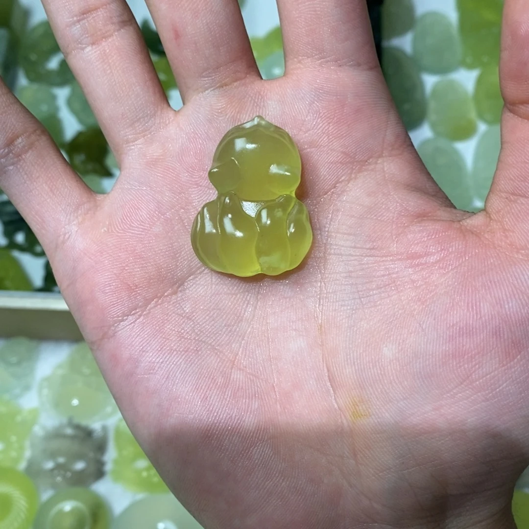 岫玉未镶嵌吊坠(不含链)