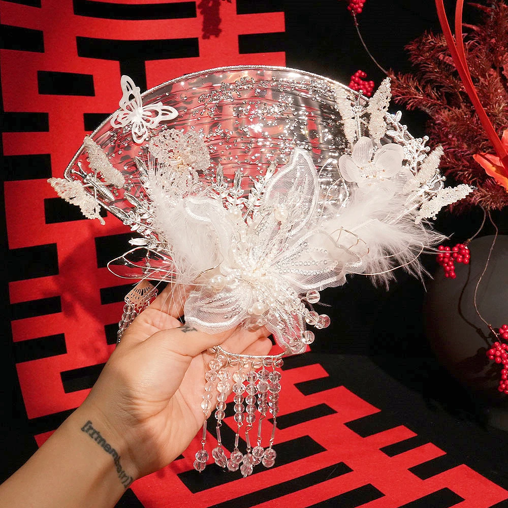 凤吟婷新中式新娘拍照道具折扇手捧花结婚复古风婚礼迎亲晨袍扇子