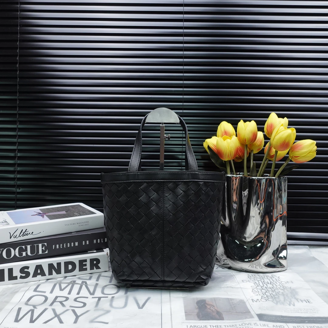 95新 BOTTEGA VENETA/葆蝶家 单肩包/T20293395