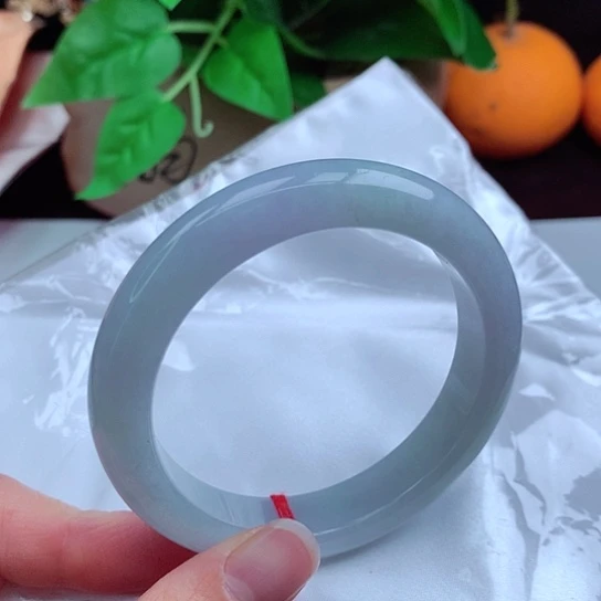 翡翠手镯未镶嵌   68 正圈56 冰蓝紫