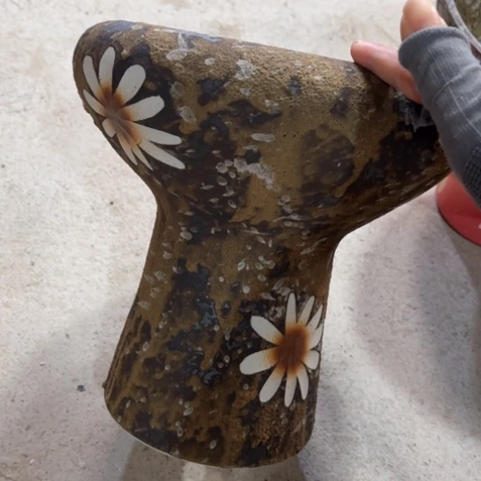 罐默认微瑕，有孔编号20-72