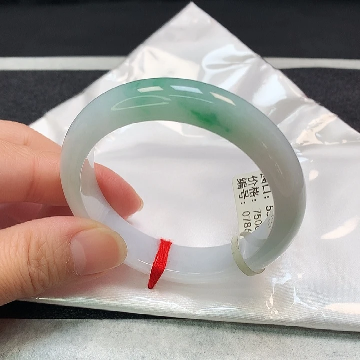 翡翠未镶嵌手镯手镯55