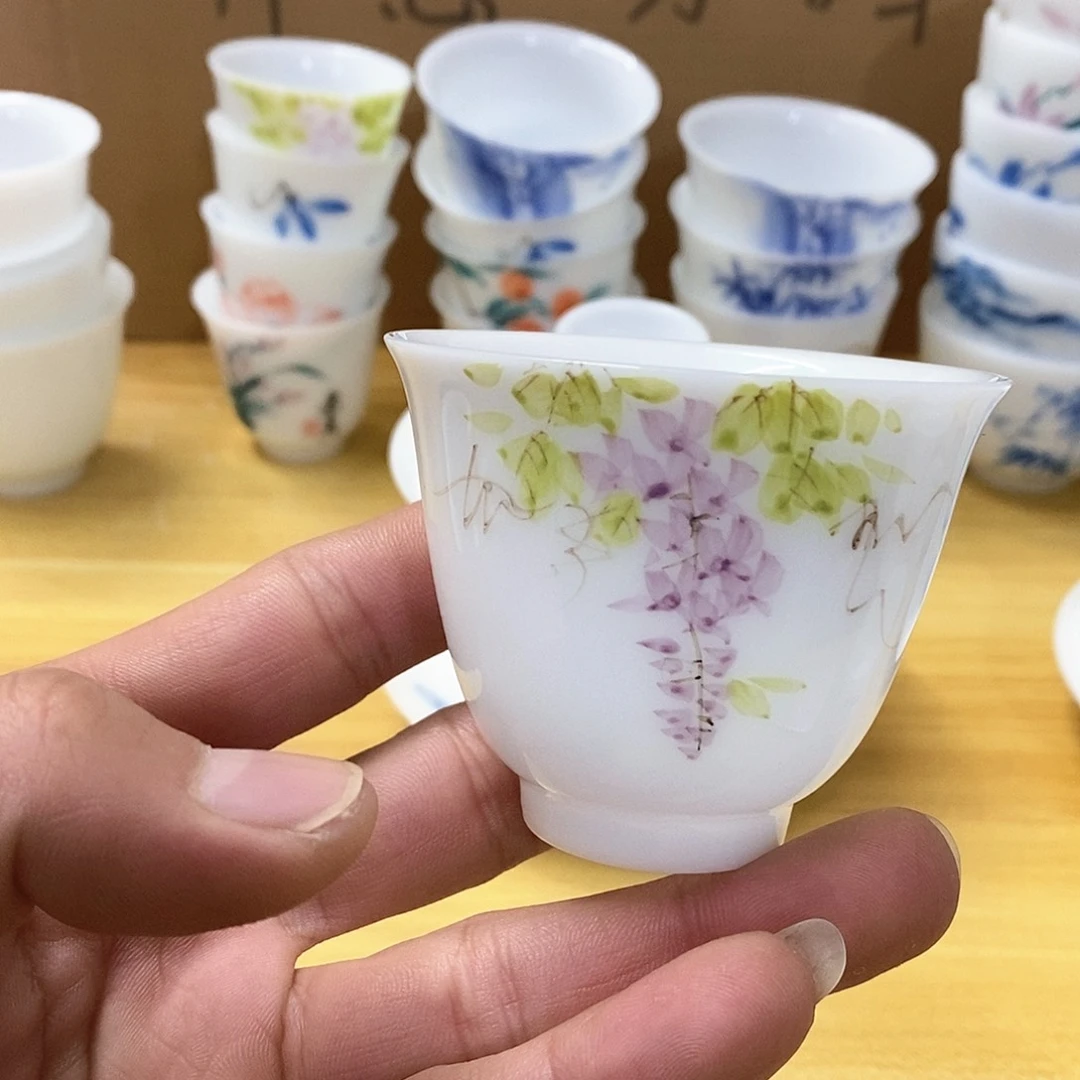 冰种玉瓷手绘杯子（瑕）