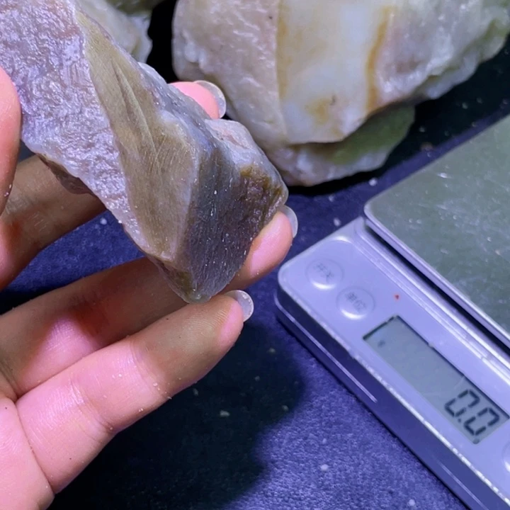 未镶嵌和田玉珠宝半成品