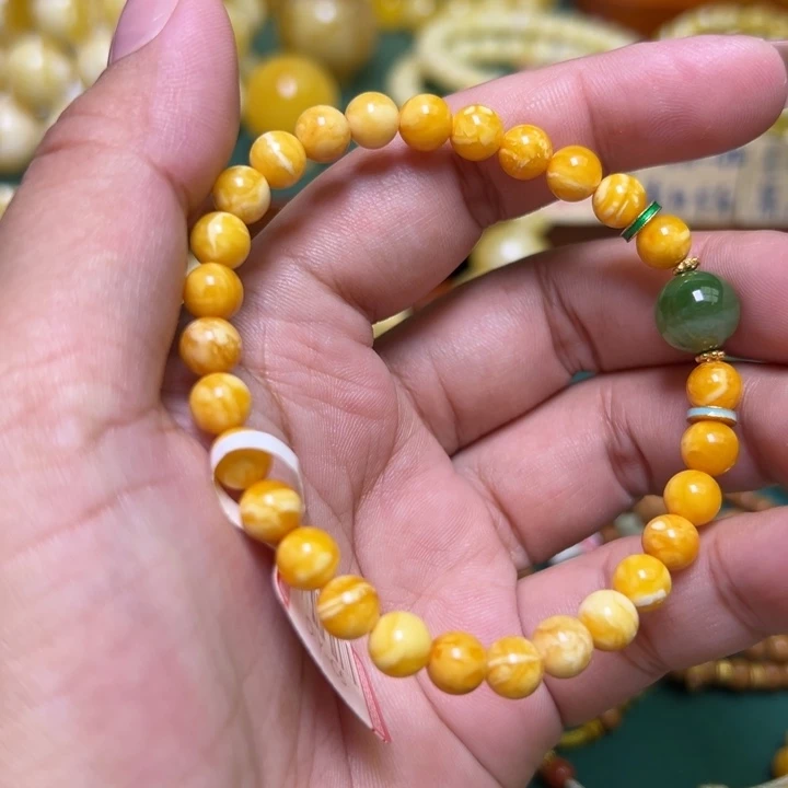 蜜蜡未镶嵌珠宝奇石