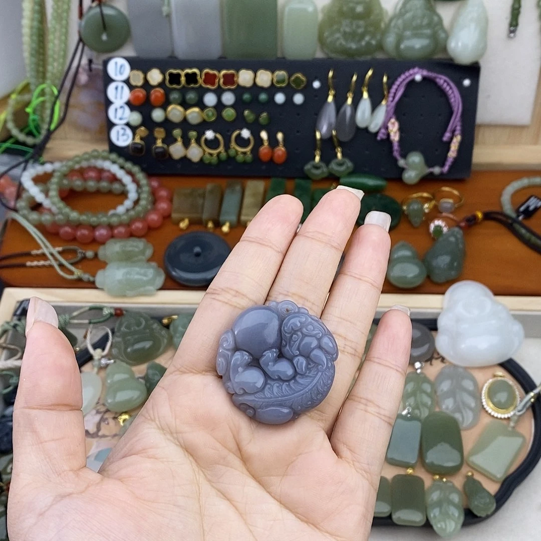 和田玉未镶嵌吊坠(不含链)