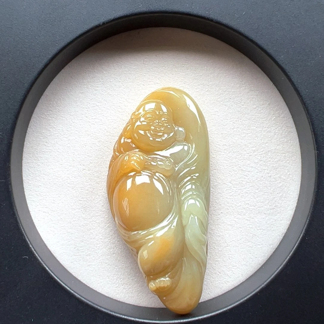 翡翠未镶嵌颈饰佛