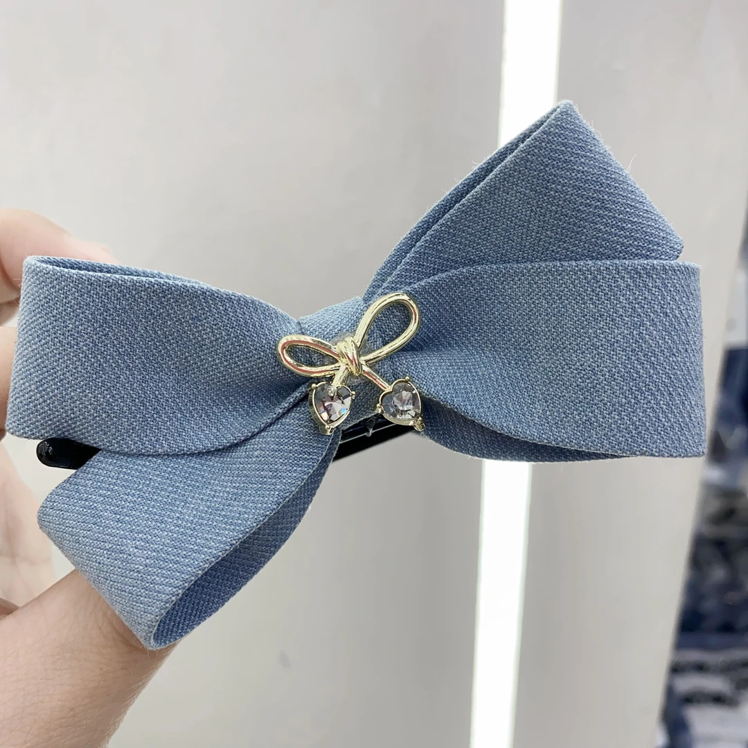 A66冰透蓝色丸子夹