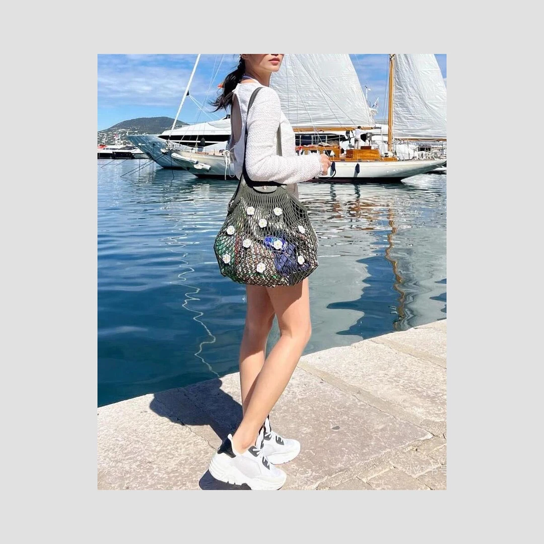 【瑰夏色彩】黑色优雅醋酸分叉松紧腰半裙9293