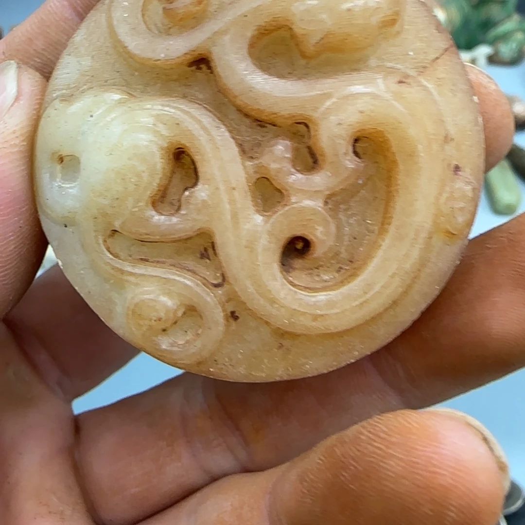 未镶嵌和田玉（糖玉）珠宝奇石