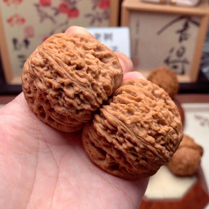 文玩核桃把件0**8南疆石全品  1号