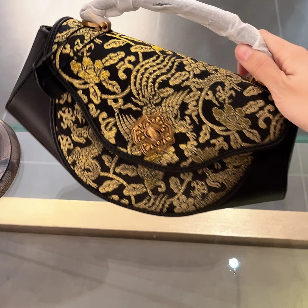 江***南蚕丝展厅包包宋锦包包