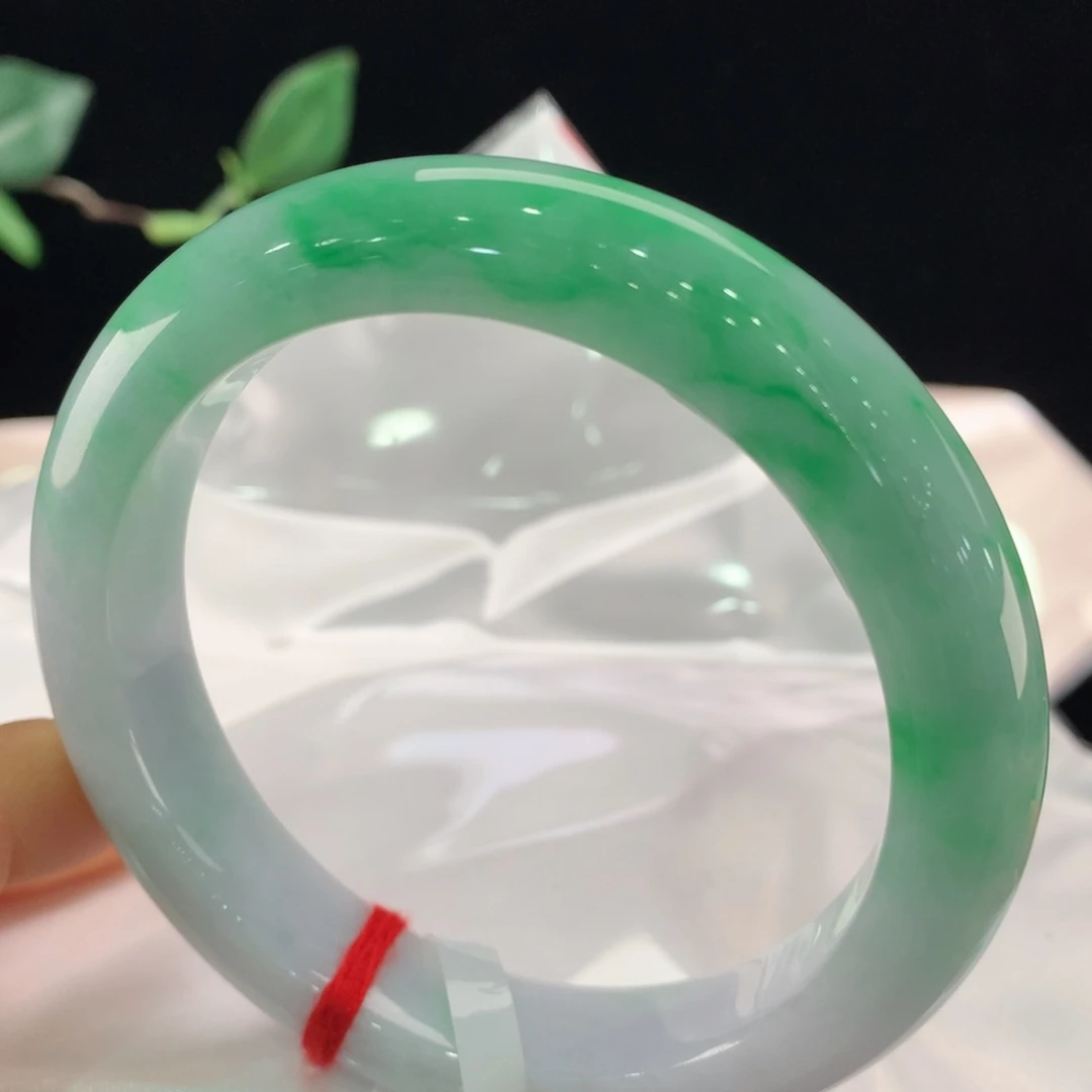 翡翠未镶嵌手镯0240