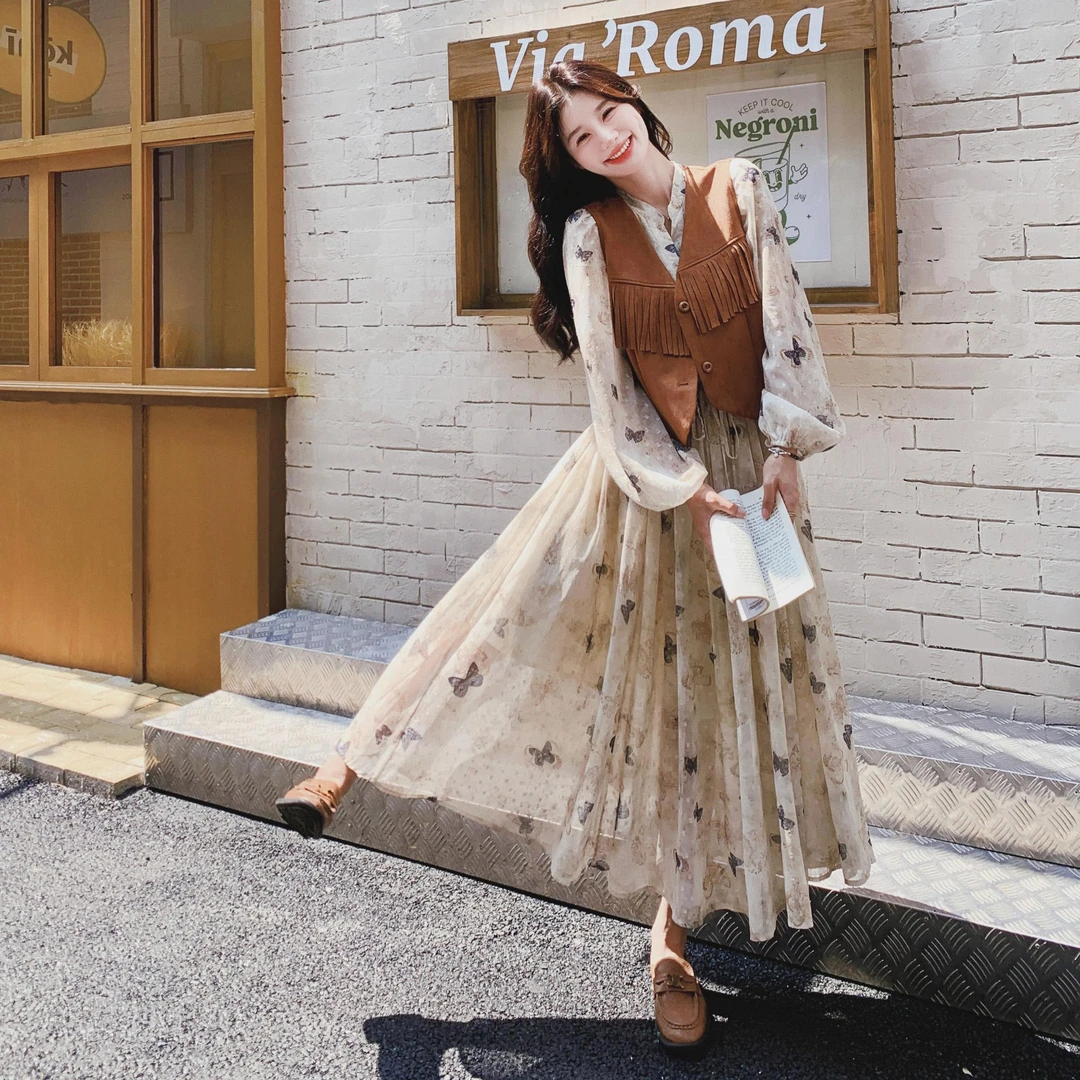 法式高级感2025超火连衣裙女新款春季独特绝美马甲碎花长裙两件套