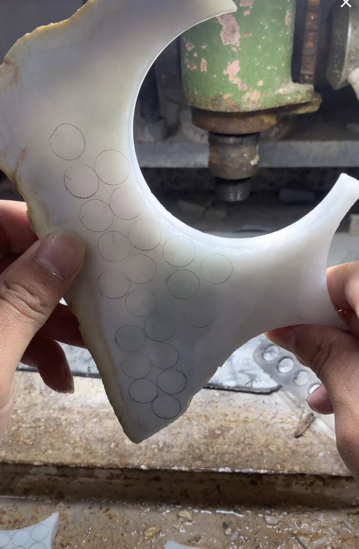 火火珠宝翡翠手镯