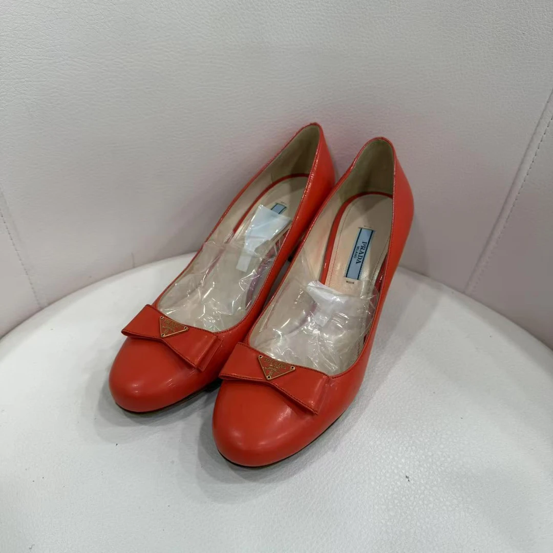 99新 Prada/普拉达 鞋子 尺码39