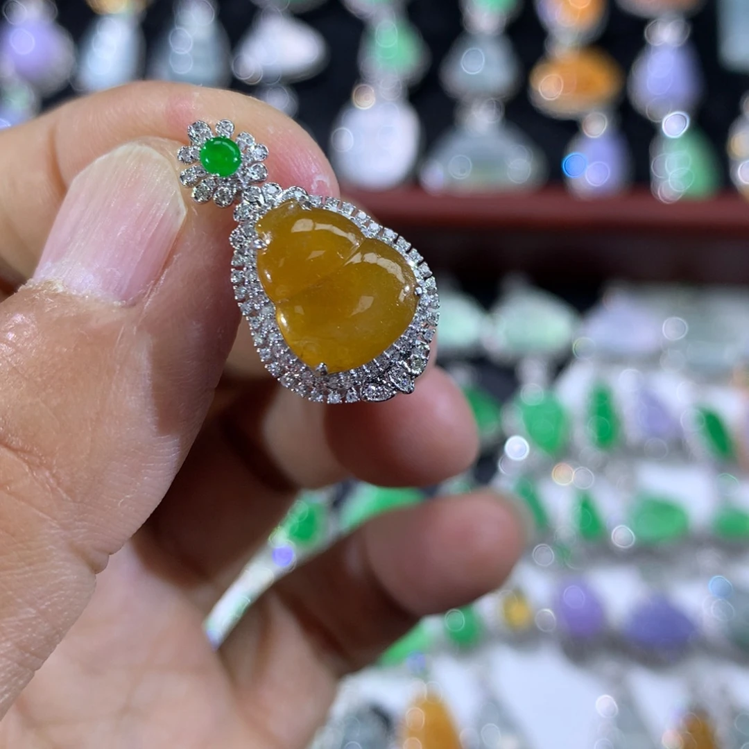 翡翠18K金镶嵌吊坠(不含链)