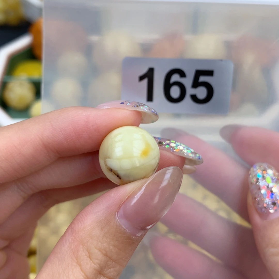 琥珀未镶嵌珠宝奇石10.5