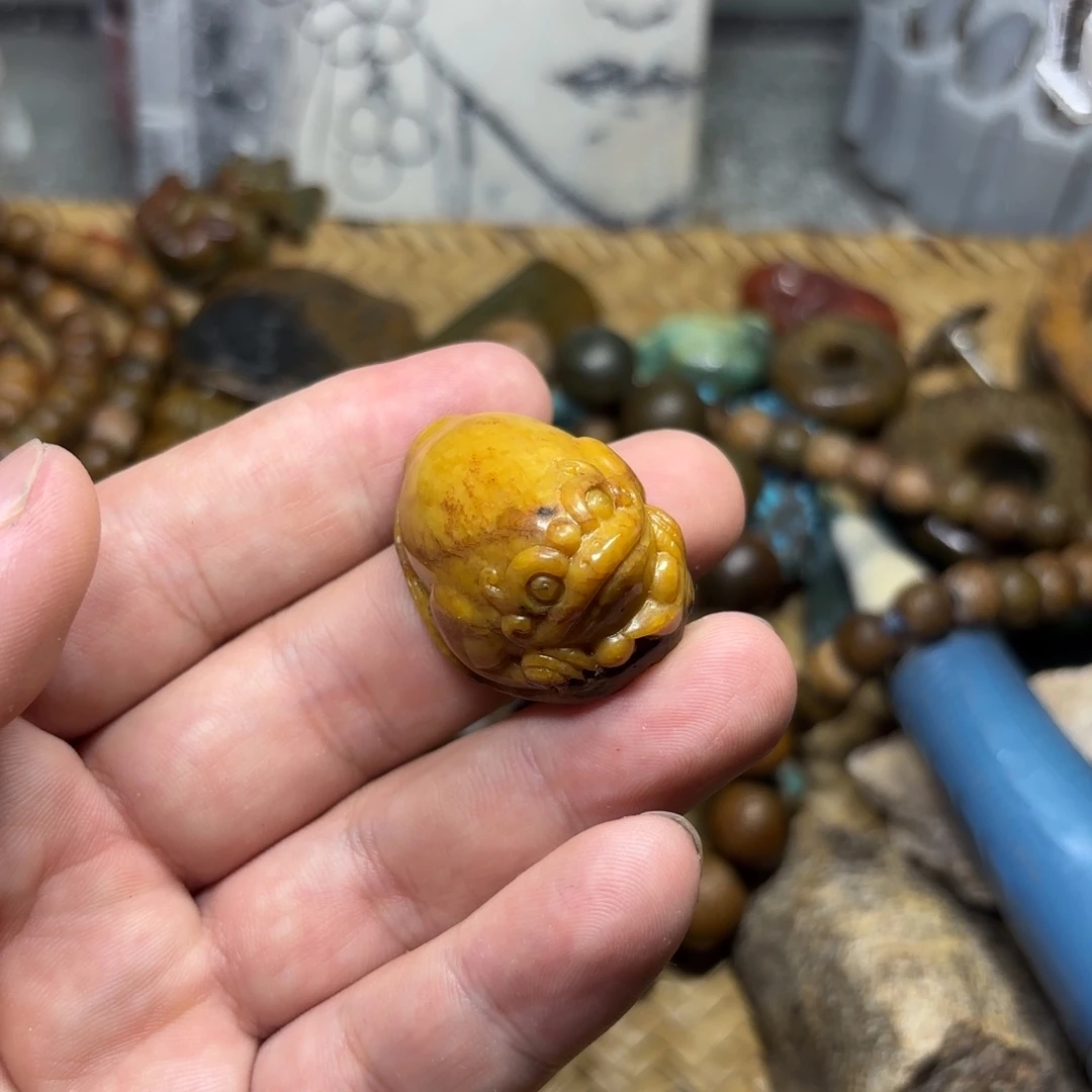 我***毛岫岩河磨玉（透闪石质玉）未镶嵌颈饰