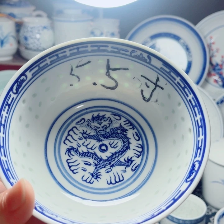 青花玲珑5.5寸饭碗龙纹