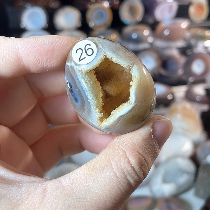 未镶嵌玛瑙/玉髓珠宝奇石