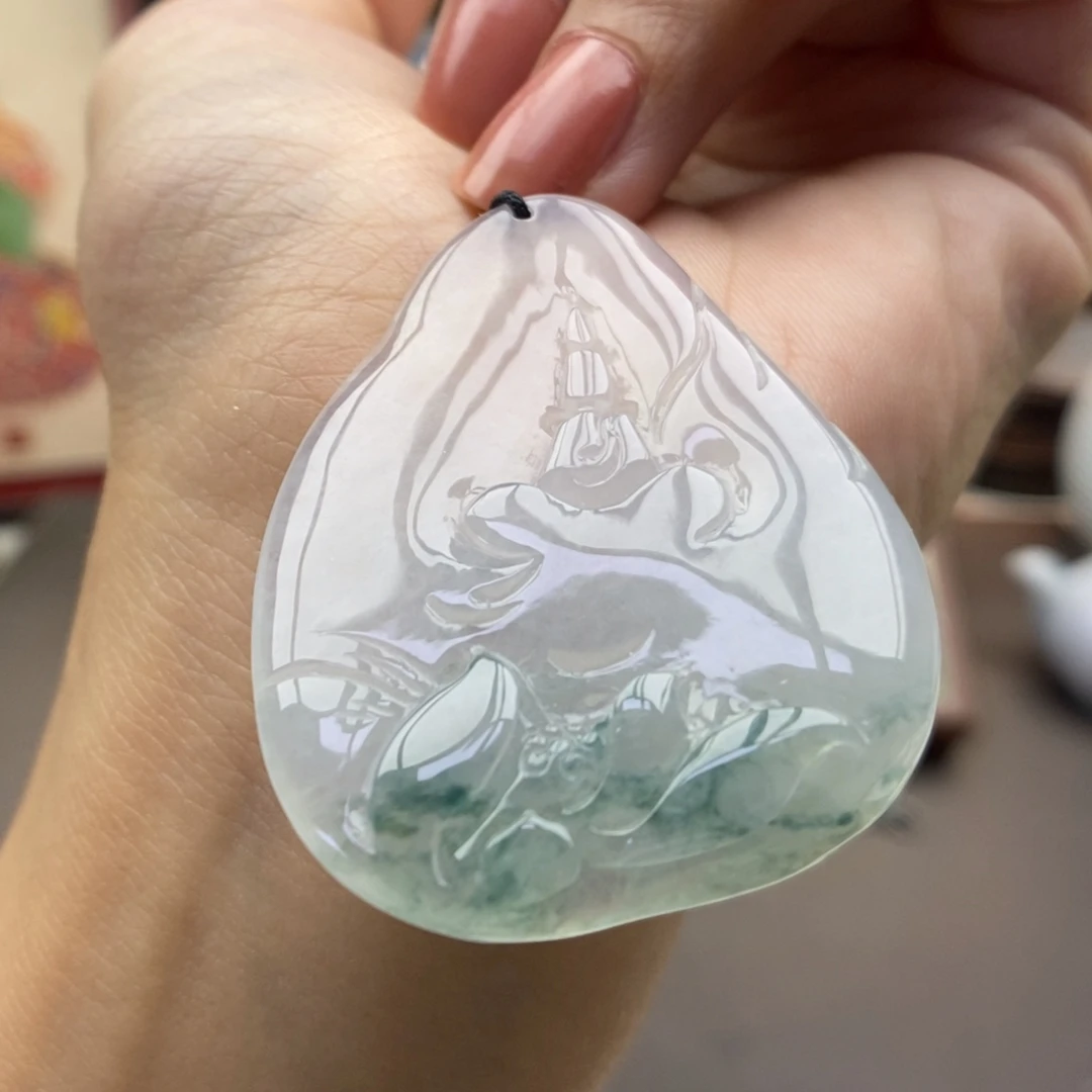 翡翠未镶嵌颈饰吊坠82