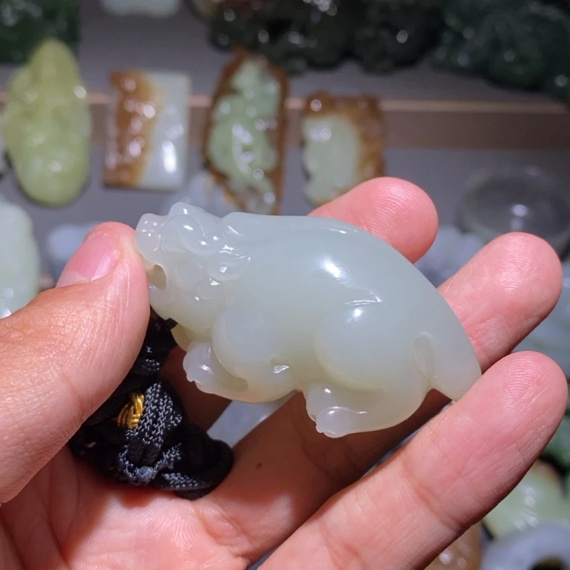 【闪购商品】和田玉未镶嵌挂件?***城