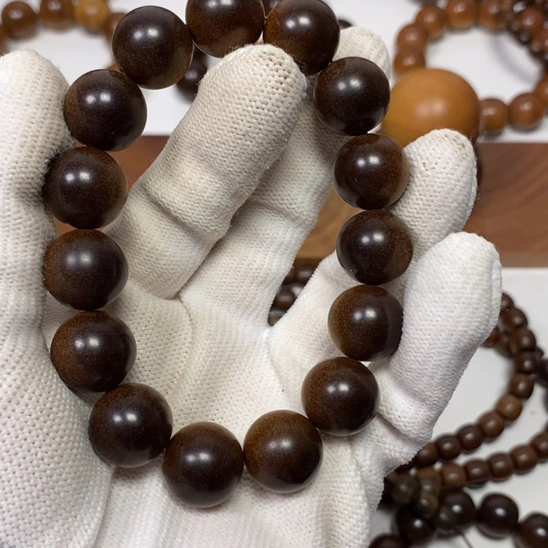 L***W檀香木老山檀香1.5沉水焦糖奶香