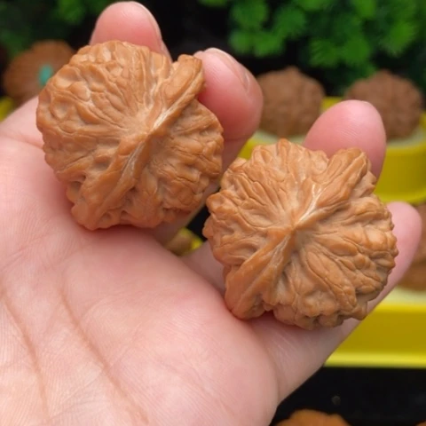 把件文玩核桃金鱼36全品