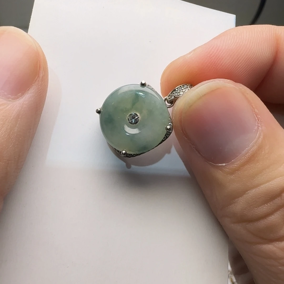 翡翠银S925镀金镶嵌颈饰