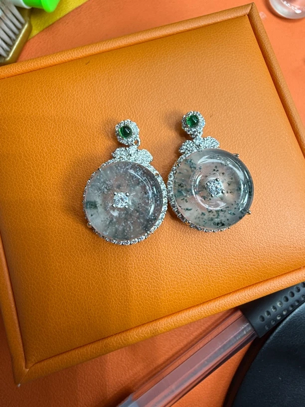 精品俄料 飘花平安扣