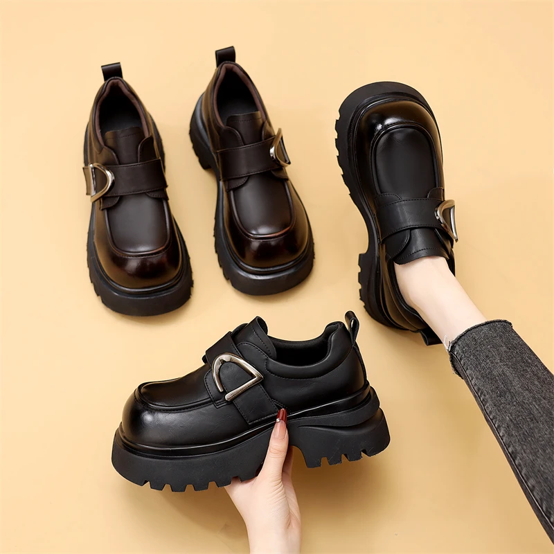 厚底圆头乐福鞋女2025冬季新款时尚英伦风显瘦单鞋增高黑色小皮鞋