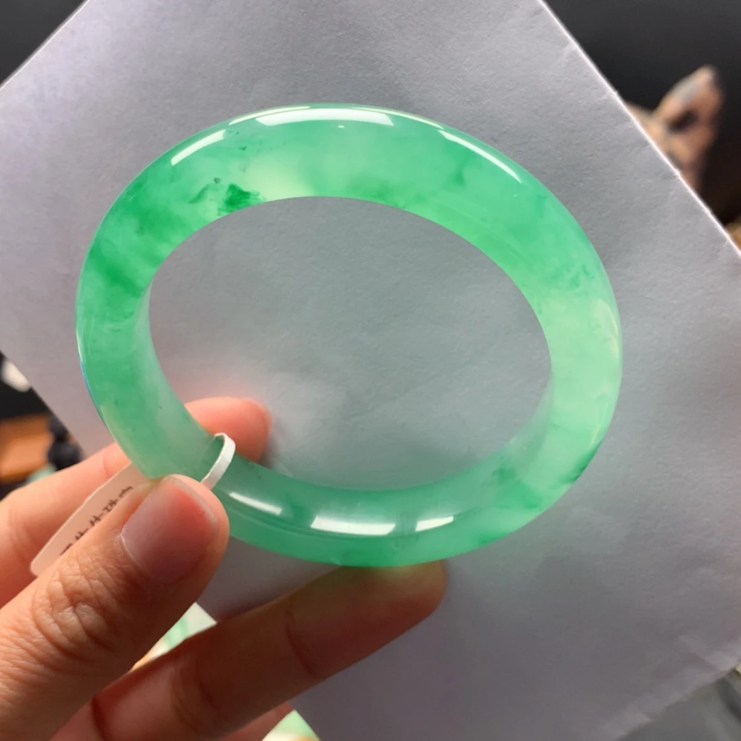 【闪购商品】未镶嵌手镯石英质玉青*瓷