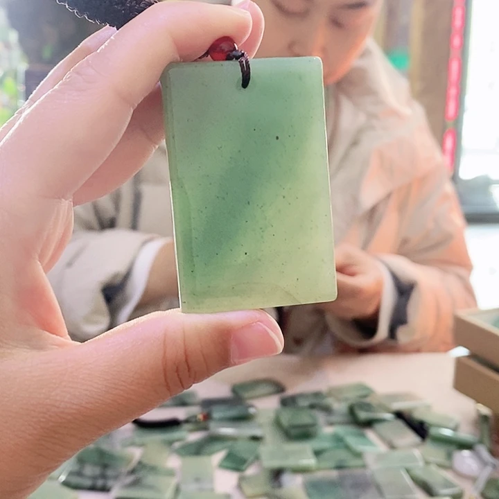 石英质玉手链未镶嵌