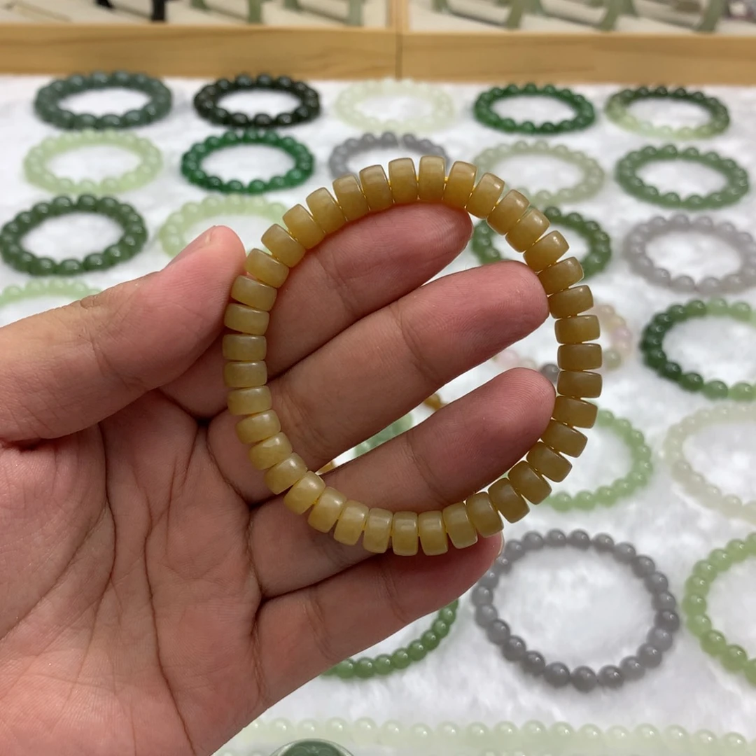 手串未镶嵌和田玉（且末糖药片8.3）