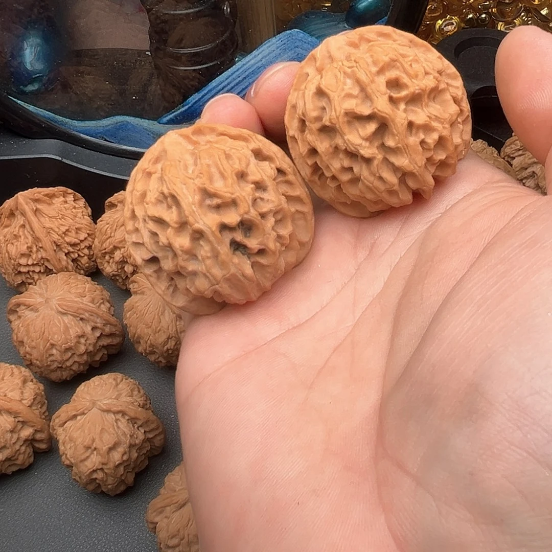 文玩核桃吊坠雅**虎苹果