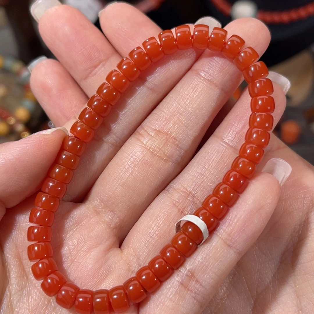 南红玛瑙滴水洞直切药片单圈手串 6.2m m未镶嵌