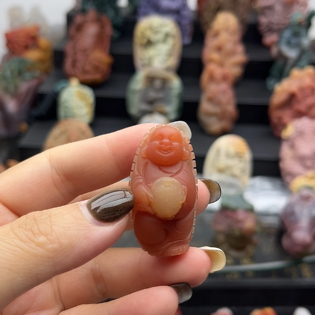 石英质玉未镶嵌颈饰