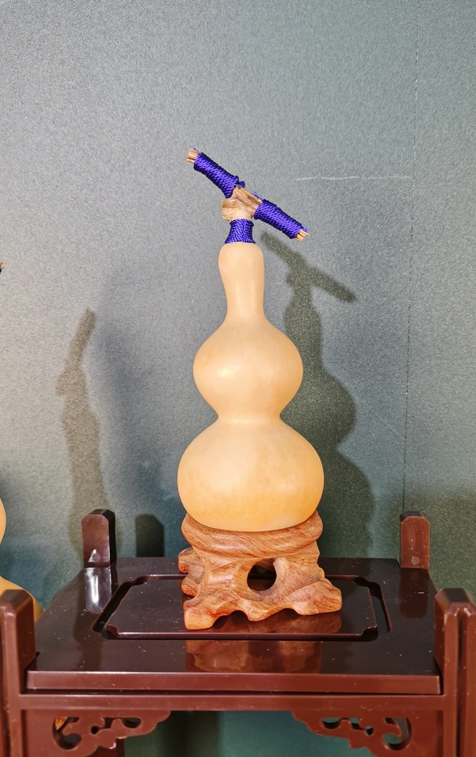 精品天然文玩葫芦带龙头可盘玩可装饰手把件
