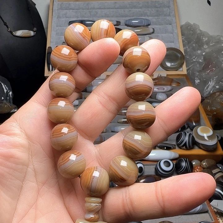 玛瑙/玉髓手串未镶嵌